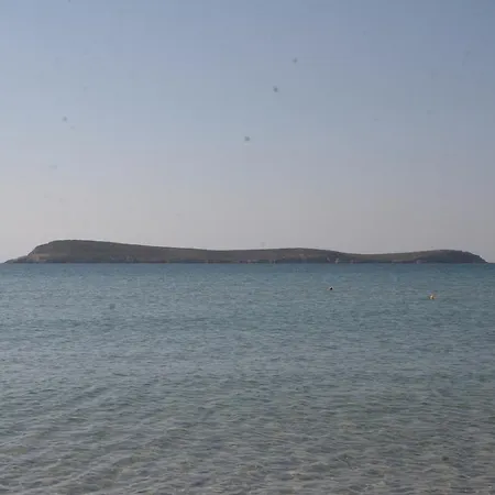 Porto Paradiso * Chrisi Akti (Paros)